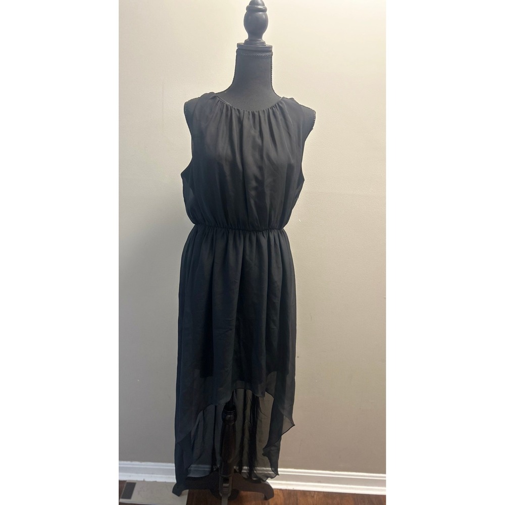 Black Sleeveless Hi-Lo Dress